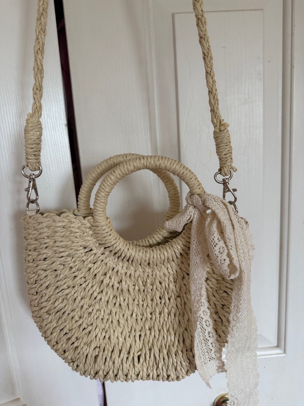 Woven Round Handle Straw Shoulder Bag in Cream